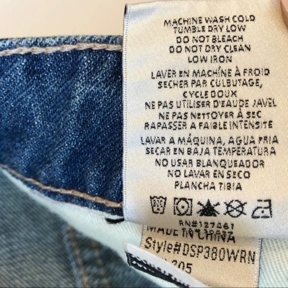 NWT Wildfox Distressed Cropped High Rise Slim Boyfriend Jeans Women's Size 24 - Picture 12 of 13